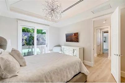 727 Buttonbush Ln, Naples, FL 34108 - Photo 42