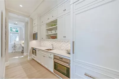 727 Buttonbush Ln, Naples, FL 34108 - Photo 20