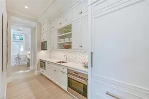 727 Buttonbush Ln, Naples, FL 34108 - Photo 20