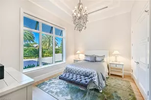 727 Buttonbush Ln, Naples, FL 34108 - Photo 30