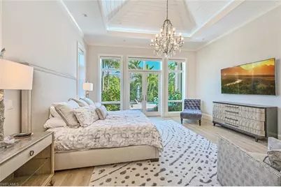 727 Buttonbush Ln, Naples, FL 34108 - Photo 24