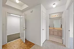 900 Arbor Lake Dr, Naples, FL 34110 - Photo 14