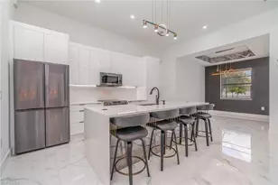 1406 SW 13th St, Cape Coral, FL 33991 - Photo 4