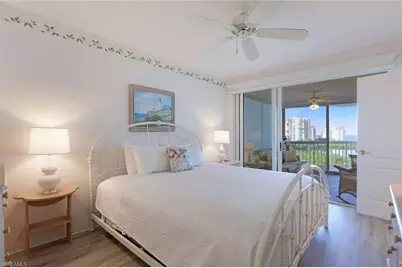 5501 Heron Point Dr #702, Naples, FL 34108 - Photo 14