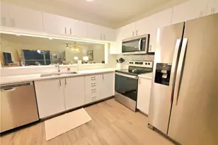 1051 Eastham Way, Naples, FL 34104 - Photo 22