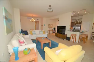 10572 Smoke House Bay Dr, Naples, FL 34120 - Photo 4