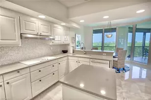 8990 Bay Colony Dr, Naples, FL 34108 - Photo 6