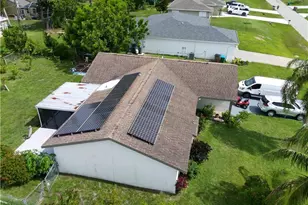 1409 NW 7th Pl, Cape Coral, FL 33993 - Photo 4