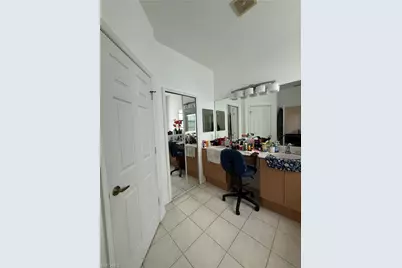 15208 Summit Place Cir #192, Naples, FL 34119 - Photo 8