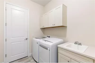 21539 Oaks Of Estero Cir, Estero, FL 33928 - Photo 34