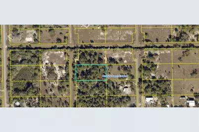 365 N Isora St, Clewiston, FL 33440 - Photo 2