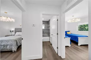 127 SE 43rd Ln, Cape Coral, FL 33904 - Photo 14