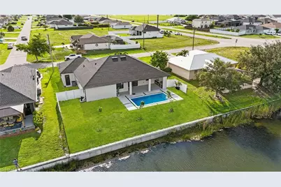 9 SW 14th Ave, Cape Coral, FL 33991 - Photo 34