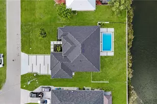 9 SW 14th Ave, Cape Coral, FL 33991 - Photo 36