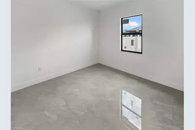 9 SW 14th Ave, Cape Coral, FL 33991 - Photo 18