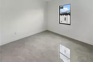 9 SW 14th Ave, Cape Coral, FL 33991 - Photo 18