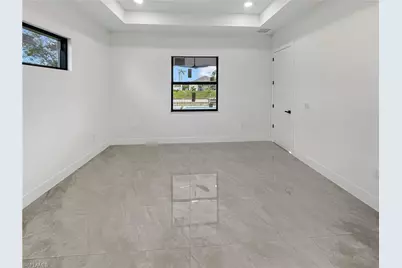 9 SW 14th Ave, Cape Coral, FL 33991 - Photo 14