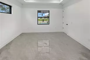 9 SW 14th Ave, Cape Coral, FL 33991 - Photo 14