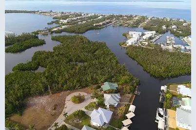 16303 Shoal Ct, Bokeelia, FL 33922 - Photo 6