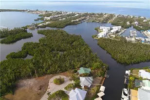 16303 Shoal Ct, Bokeelia, FL 33922 - Photo 6