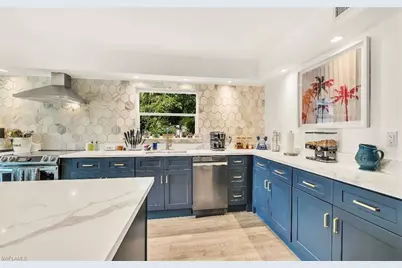 27237 Rio Vista Circle, Bonita Springs, FL 34135 - Photo 16