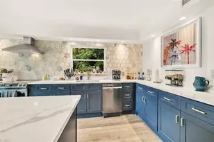 27237 Rio Vista Cir, Bonita Springs, FL 34135 - Photo 16