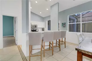 9521 Mariners Cove Ln, Fort Myers, FL 33919 - Photo 6