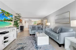 4417 Spanker Ct, Fort Myers, FL 33919 - Photo 4