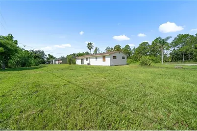 1110 Gerald Ave, Lehigh Acres, FL 33936 - Photo 28