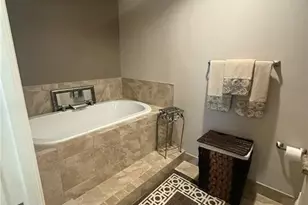 770 Waterford Dr, Naples, FL 34113 - Photo 12