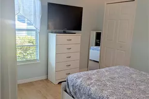 2535 SW 28th Pl, Cape Coral, FL 33914 - Photo 12