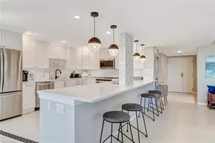 4041 Gulf Shore Blvd N, Naples, FL 34103 - Photo 8