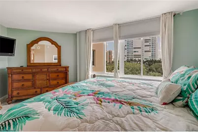 4041 Gulf Shore Blvd N #308, Naples, FL 34103 - Photo 20