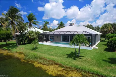 12573 Coconut Creek Ct, Fort Myers, FL 33908 - Photo 4