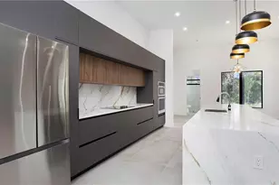 2308 6th Ave SE, Naples, FL 34117 - Photo 8