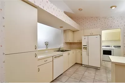 12803 Maiden Cane Ln, Bonita Springs, FL 34135 - Photo 10