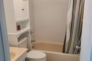 134 SE 8th St, Cape Coral, FL 33990 - Photo 20