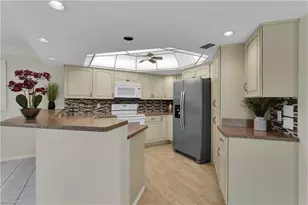 1409 SE 46th Ln, Cape Coral, FL 33904 - Photo 18