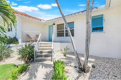 1048 Cottonwood Ct, Marco Island, FL 34145 - Photo 34