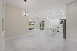 915 Anthony St E, Lehigh Acres, FL 33974 - Photo 32