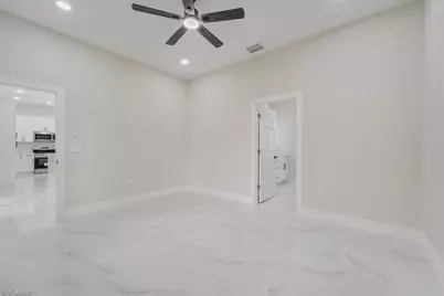 915 Anthony St E, Lehigh Acres, FL 33974 - Photo 14