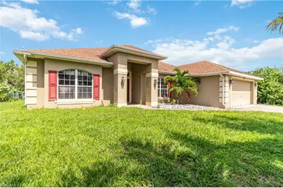 915 Alvin Ave, Lehigh Acres, FL 33971 - Photo 4