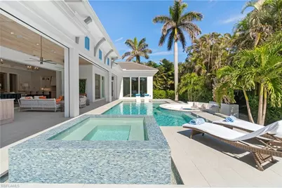 3290 Crayton Rd, Naples, FL 34103 - Photo 44