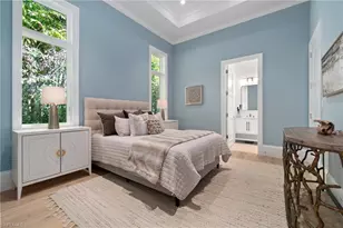 3290 Crayton Rd, Naples, FL 34103 - Photo 30