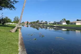 169 SE 21st St, Cape Coral, FL 33990 - Photo 30