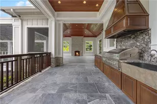 2263 Coach House Ln, Naples, FL 34105 - Photo 38