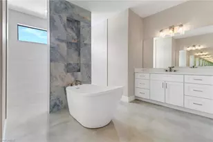 3718 Embers Pkwy W, Cape Coral, FL 33993 - Photo 6