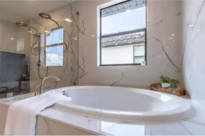 1588 Vizcaya Ln, Naples, FL 34113 - Photo 32