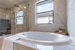 1588 Vizcaya Ln, Naples, FL 34113 - Photo 32