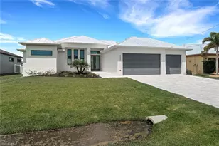 3723 SW 1st St, Cape Coral, FL 33991 - Photo 14